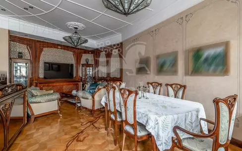 3-УРОВНЕВЫЙ ТАУНХАУС С ОТДЕЛКОЙ 154.2 М² НА 1 ЭТАЖЕ