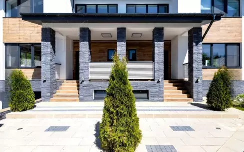 2-этажный коттедж 673 м² с отделкой