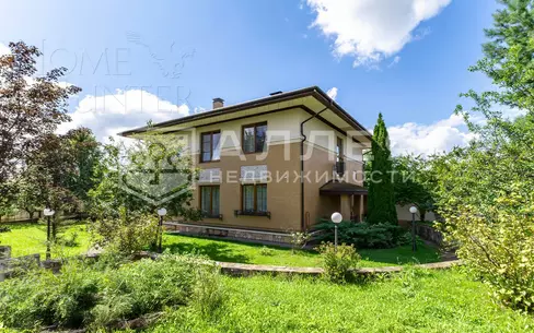 2-этажный коттедж 400 м² с отделкой