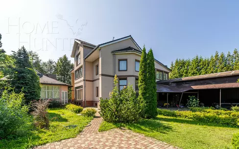2-этажный коттедж 600 м² с отделкой