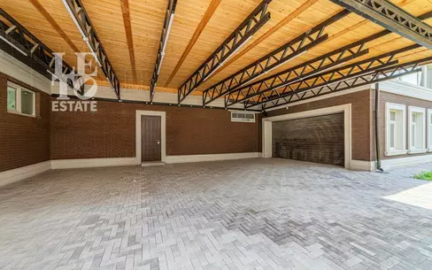 2-этажный коттедж 600 м² без отделки