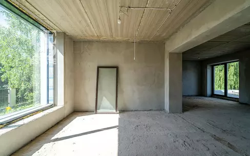 3-этажный коттедж 770 м² без отделки