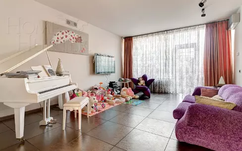 2-этажный таунхаус 354 м² с отделкой