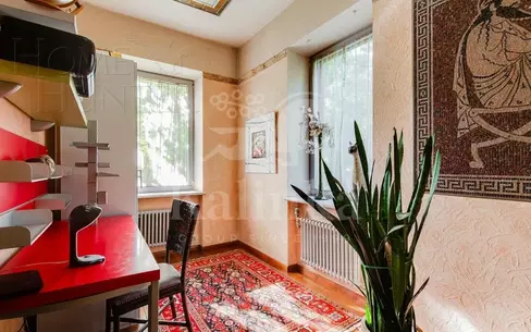 2-этажный коттедж 660 м² с отделкой