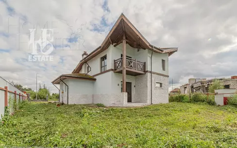 2-этажный коттедж 328.4 м² с отделкой