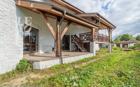 2-этажный коттедж 328.4 м² с отделкой