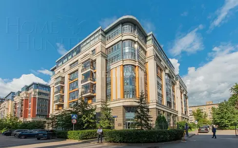 6-комн. кв., 306.3 м², 8/10 этаж