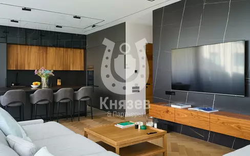 4-КОМН. КВАРТИРА С ОТДЕЛКОЙ 135.5 М² НА 2 ЭТАЖЕ
