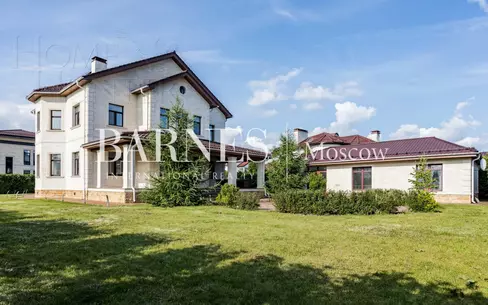 2-этажный коттедж 382 м² с отделкой