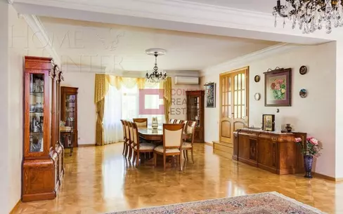 2-этажный коттедж 1 500 м² с отделкой