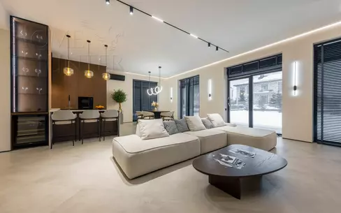 2-этажный коттедж 300 м² с отделкой