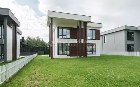 2-этажный коттедж 243 м² без отделки