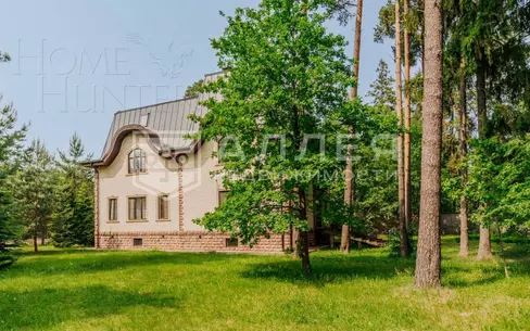 2-этажный коттедж 1 200 м² с отделкой