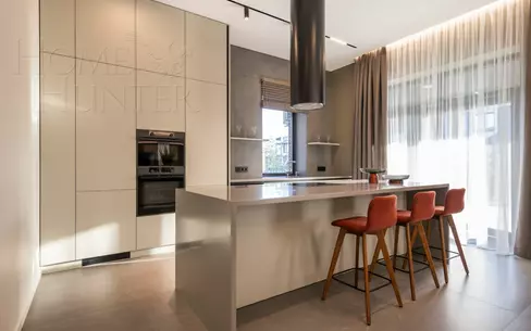 2-этажный коттедж 324 м² с отделкой