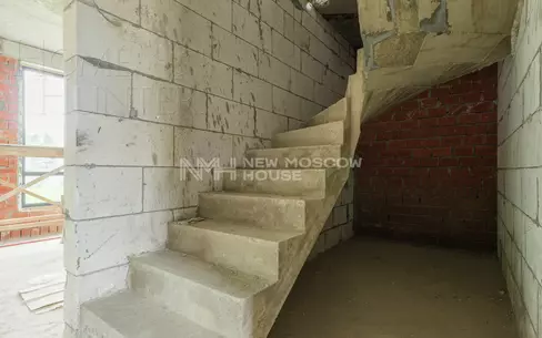 2-этажный коттедж 261 м² с отделкой