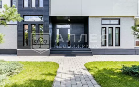 2-этажный коттедж 500 м² с отделкой