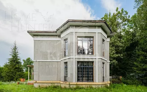 2-этажный коттедж 1 100 м² без отделки