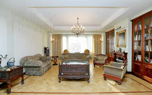 4-КОМН. КВАРТИРА С ОТДЕЛКОЙ 241 М² НА 2 ЭТАЖЕ