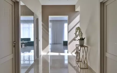2-этажный коттедж 240 м² с отделкой