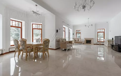 2-этажный коттедж 1 378 м² с отделкой