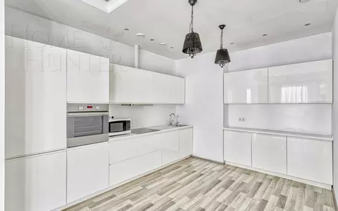 2-КОМН. АПАРТАМЕНТЫ С ОТДЕЛКОЙ 106 М² НА 21 ЭТАЖЕ