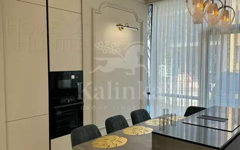 3-этажный таунхаус 240 м² с отделкой