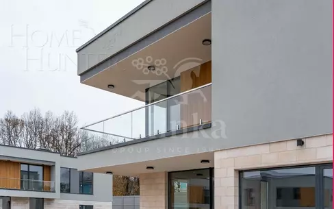 2-этажный коттедж 678 м² без отделки