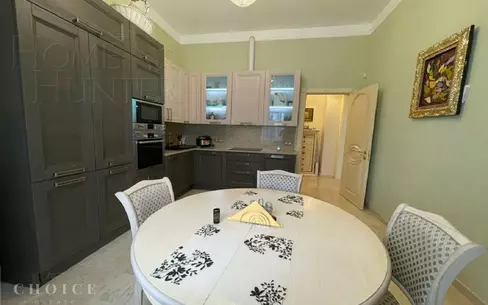 2-этажный таунхаус 350 м² с отделкой