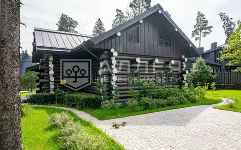2-этажный коттедж 220 м² с отделкой