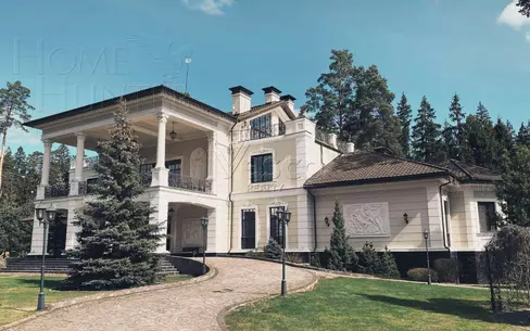 3-этажный коттедж 2 000 м² с отделкой