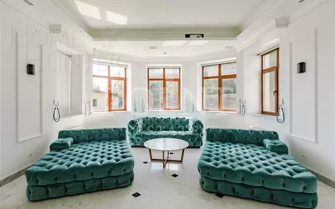 2-этажный коттедж 600 м² с отделкой