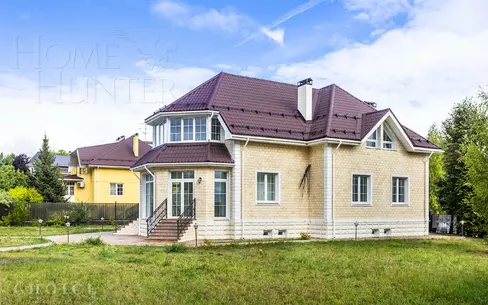 2-этажный коттедж 402 м² с отделкой