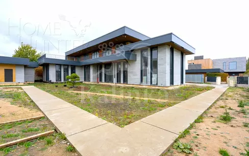 2-этажный коттедж 917.3 м² без отделки