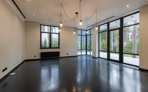 2-этажный коттедж 300.3 м² с отделкой