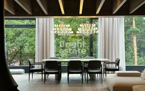 4-КОМН. КВАРТИРА С ОТДЕЛКОЙ 202.3 М² НА 4 ЭТАЖЕ