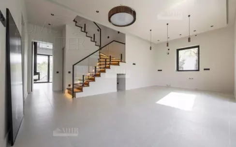 2-этажный коттедж 346 м² без отделки