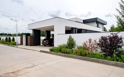 2-этажный коттедж 550 м² без отделки