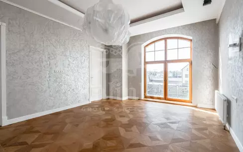 2-этажный коттедж 1 000 м² с отделкой