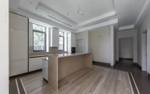 3-этажный коттедж 420 м² с отделкой