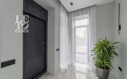 2-этажный коттедж 320 м² с отделкой