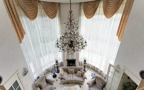2-этажный коттедж 600 м² с отделкой