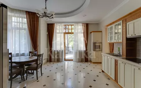 2-этажный коттедж 350 м² с отделкой
