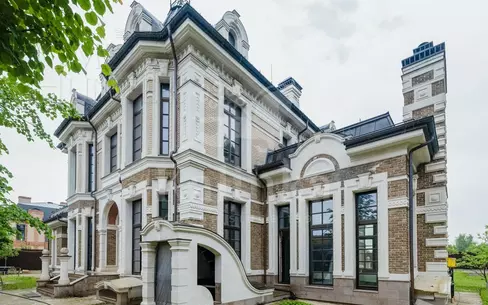 2-этажный коттедж 741 м² без отделки