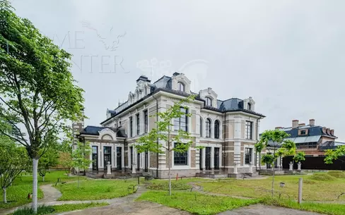 2-этажный коттедж 741 м² без отделки