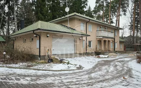 2-этажный коттедж 465 м² с отделкой