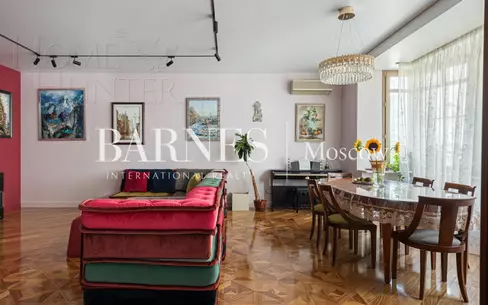 4-КОМН. КВАРТИРА С ОТДЕЛКОЙ 145.9 М² НА 2 ЭТАЖЕ