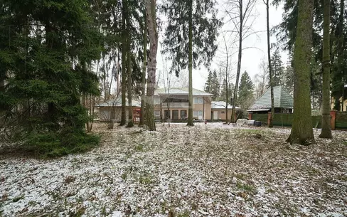 2-этажный коттедж 465 м² с отделкой