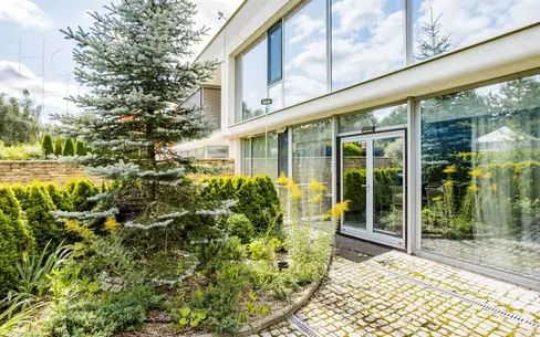 2-этажный таунхаус 390 м² с отделкой