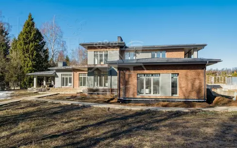 2-этажный коттедж 539.3 м² без отделки