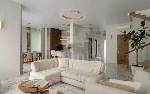 2-этажный коттедж 350 м² с отделкой